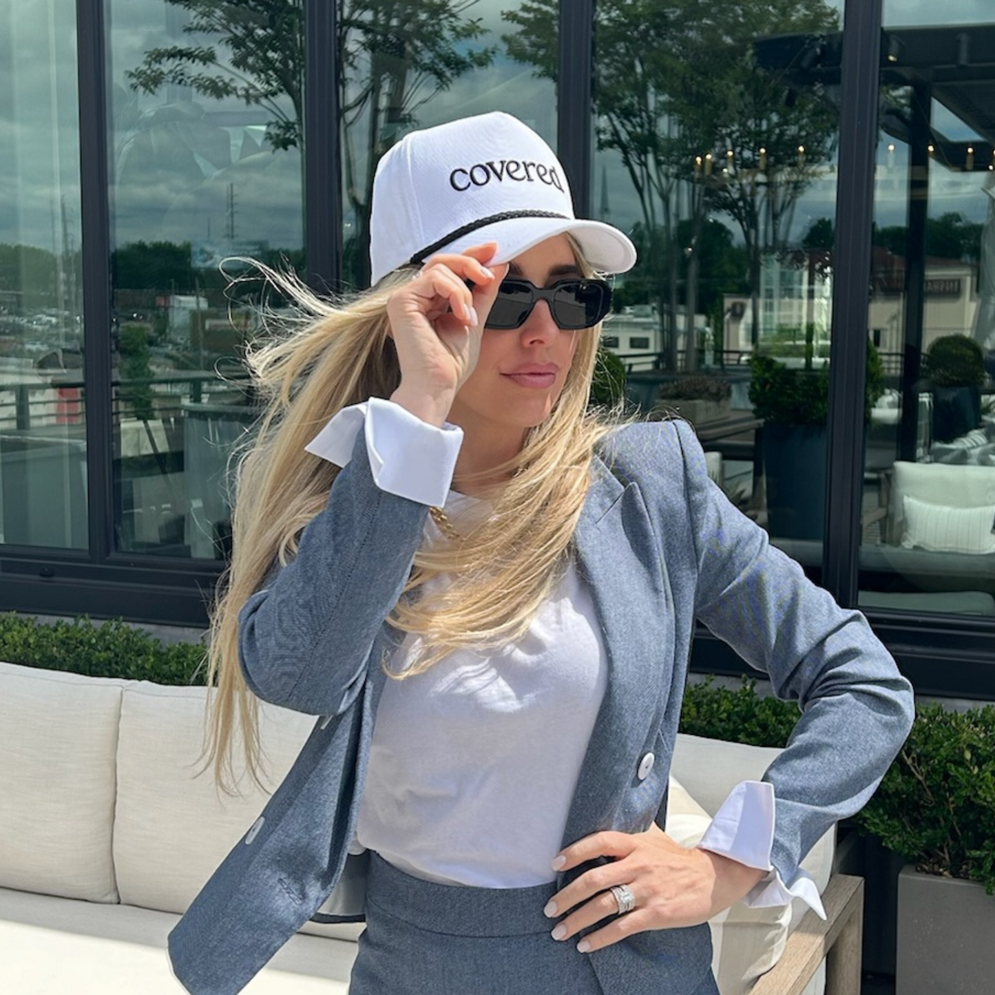 THE TESTIMONY TRUCKER - WHITE